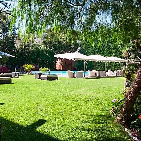 Maria Cristina 4*