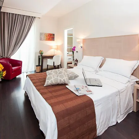 Maria Cristina 4*