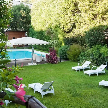 Maria Cristina 4* Caserta