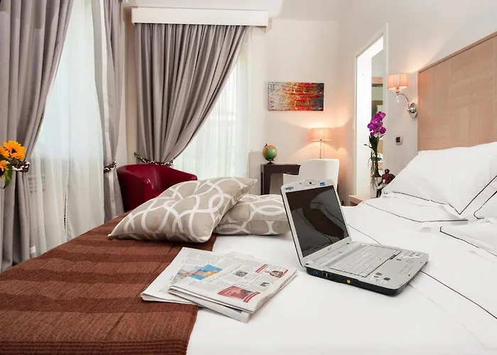 Maria Cristina 4* Caserta